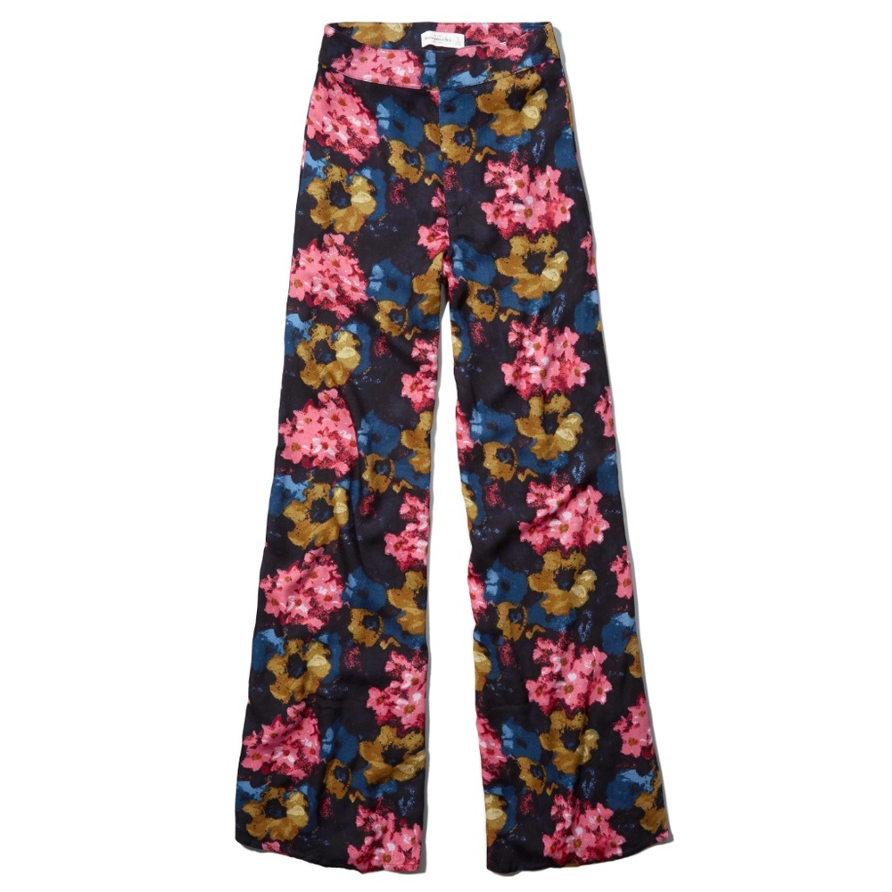 High-waisted floral flares